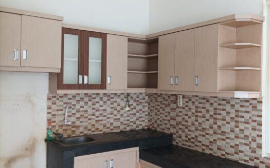 RUMAH TKI3 DISEWAKAN